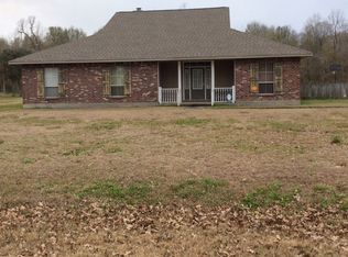 23560 Kirtley Dr, Plaquemine, LA 70764