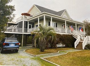 6702 Loggerhead Ct, Oak Island, NC 28465