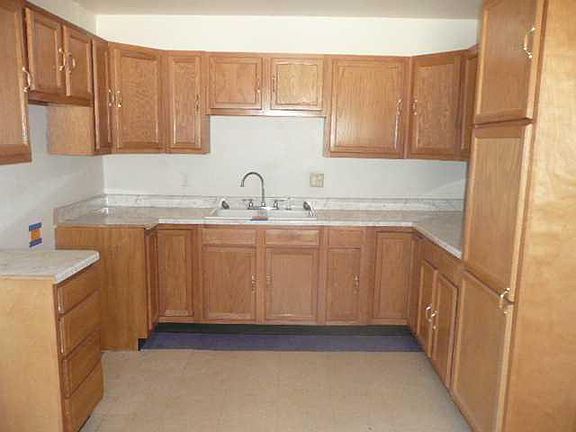 3rd image of 113 El Ensueno Cir NE