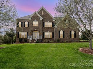 4375 Abernathy Pl, Harrisburg, NC 28075