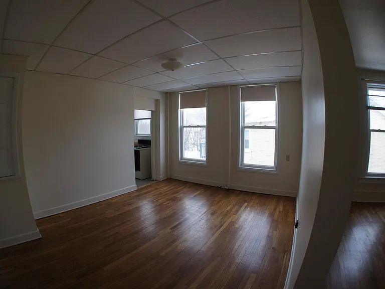 252 E Main St #3 — Photo 8