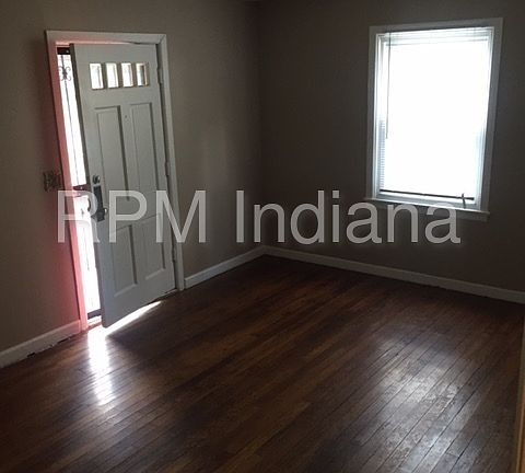 5th image of 4421 Primrose Ave