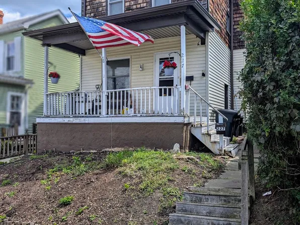 227 22nd Ave, Altoona, PA 16601