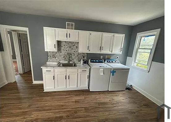 3 bed, 1200 sqft, $2,200 — Photo 2