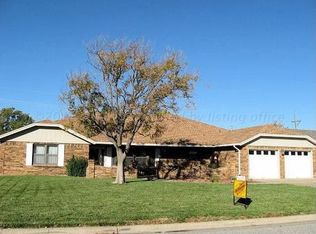 2369 Beech Ln, Pampa, TX 79065
