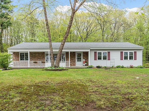 2nd image of 248 Lyons Hill Rd
