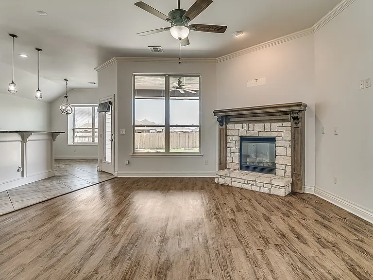 15904 Positano Dr — Photo 5