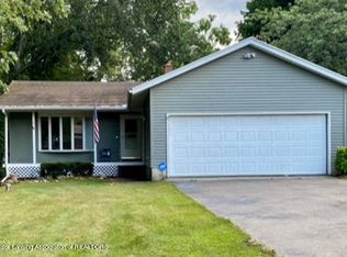 215 Vesta St, Six Lakes, MI 48886