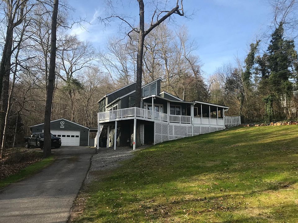 1st image of 102 Brandawyne Dr