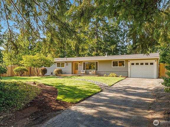 3rd image of 9121 228th Street SW