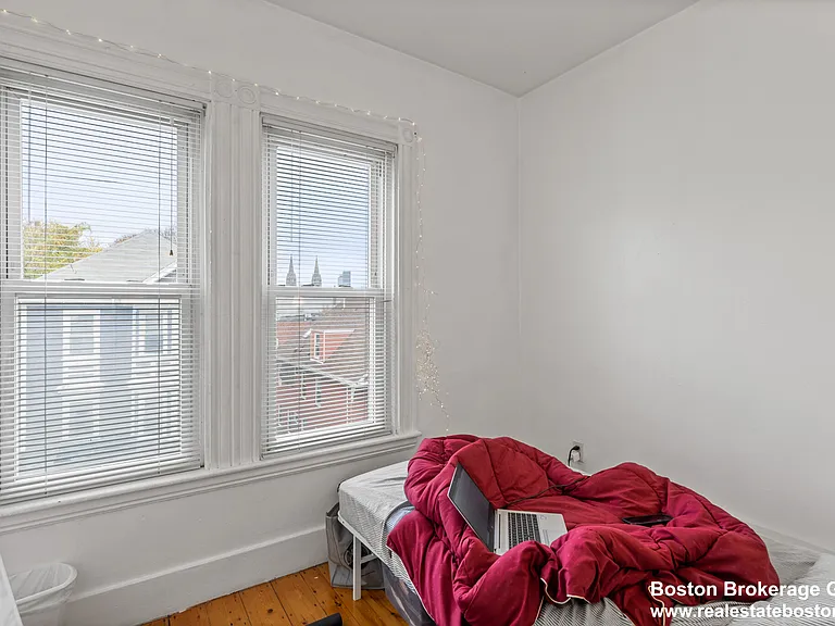 78 Hillside St #3 — Photo 8