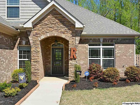 2nd image of 14011 Green Way Park Cir SE