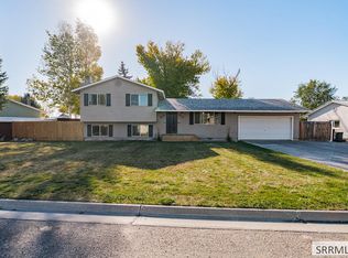 530 N Bob O Link Dr, Idaho Falls, ID 83401