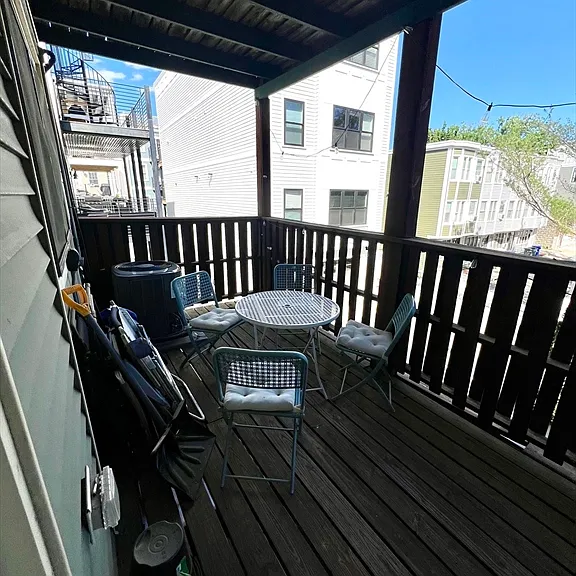 261 E St #2 — Photo 16