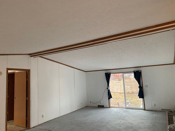 503 Prairie Ln