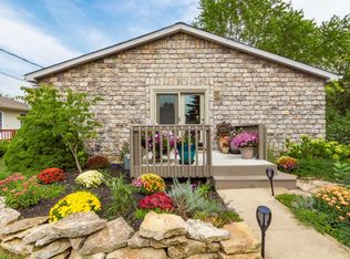 2337 Pawnee Dr, London, OH 43140