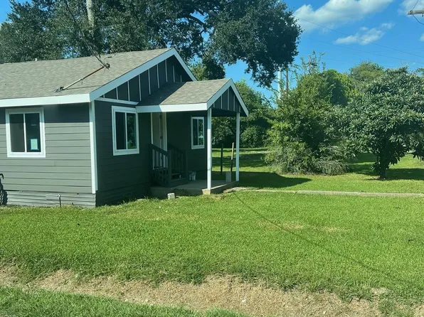 3801 41st St, Port Arthur, TX 77642