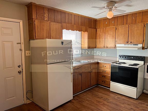 3rd image of 2121 Bulla St APT G