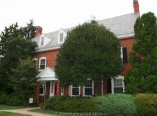 4123 36th St S APT B1, Arlington, VA 22206
