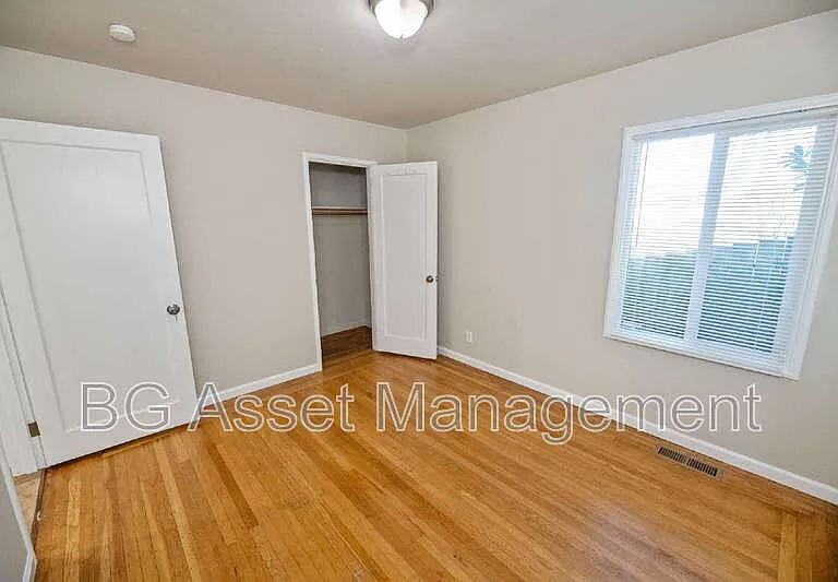 1723 Bayo Vista Ave — Photo 14