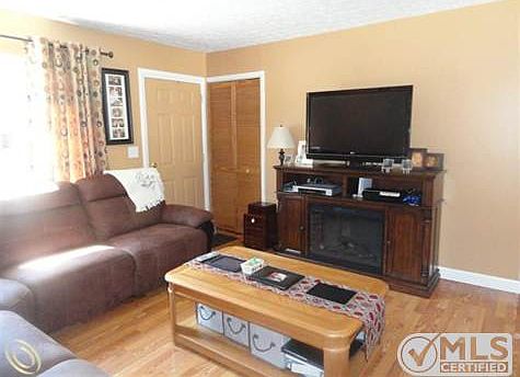 New laminate flooring