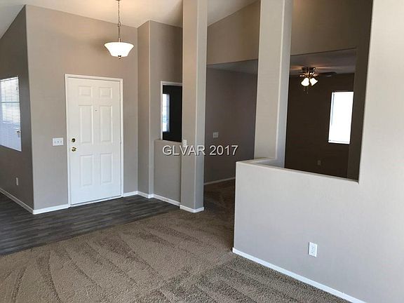 3rd image of 3005 Saddle Hills Ct