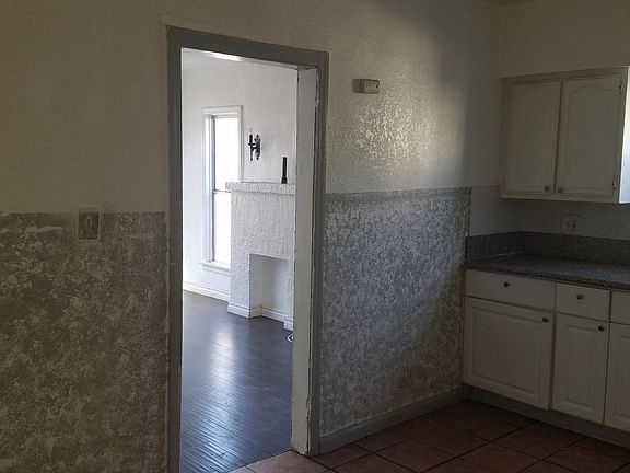 3rd image of 7216 Brighton Ave #7216
