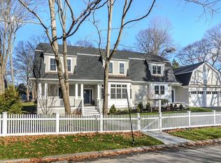 2 Leighton Rd, Wellesley, MA 02482