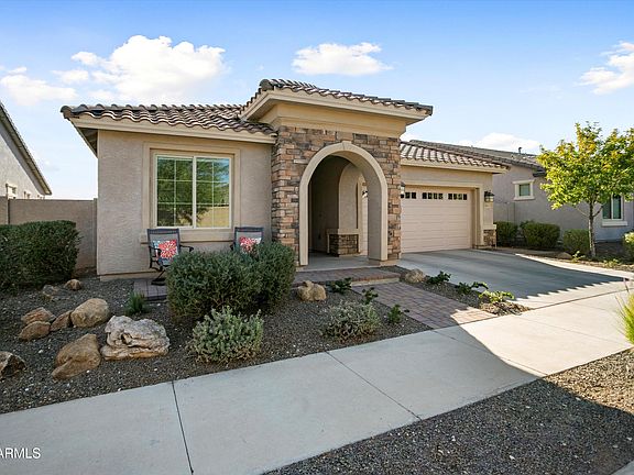 2nd image of 4663 N 204TH Avenue