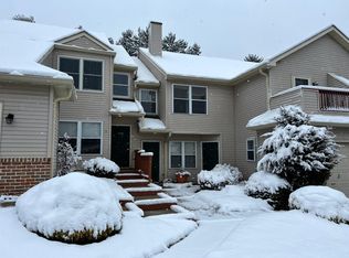 190 Lindfield Cir, Macungie, PA 18062