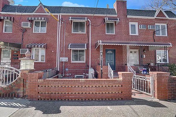 1st image of 1342 E 58th St