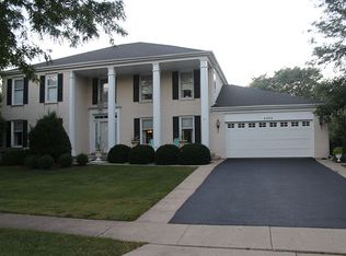 4900 Thornbark Dr, Hoffman Estates, IL 60010