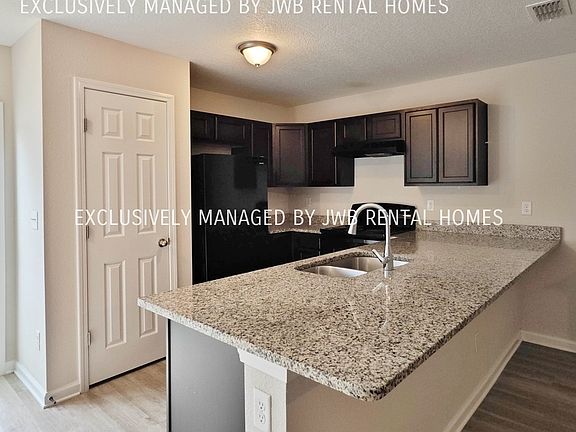 3rd image of 10965 Hidden Haven Ct