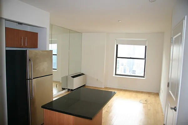 Rented by City Connections Realty | media 24