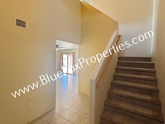 3rd image of 6866 S Avenida De Aventura