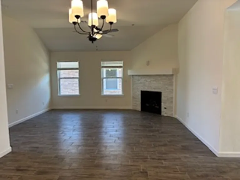 18212 Austin Ct — Photo 6