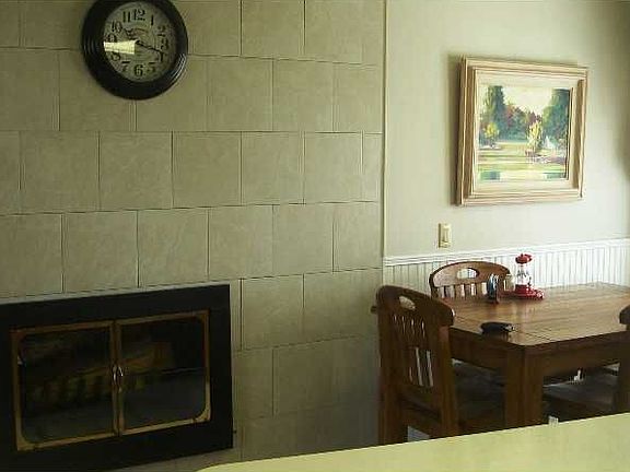 5th image of 8736 Camelot Ln