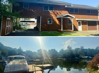 78 Lighthouse Dr, Saugerties, NY 12477