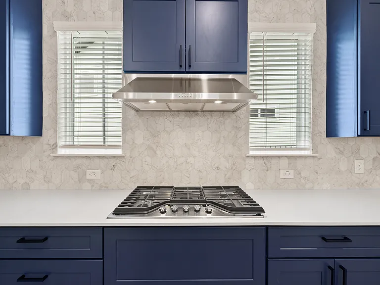 1608 Kit Cir — Photo 12