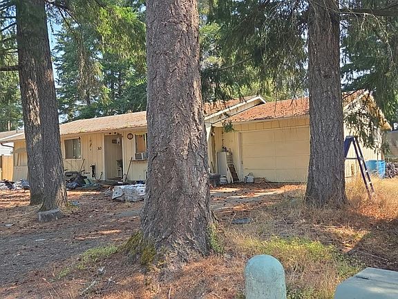 2nd image of 30 E Hickory Pl