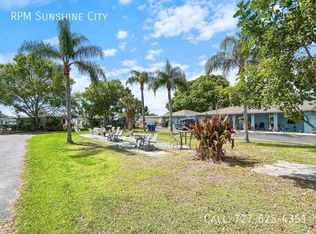 10464 106th Ave N #2, Largo, FL 33773