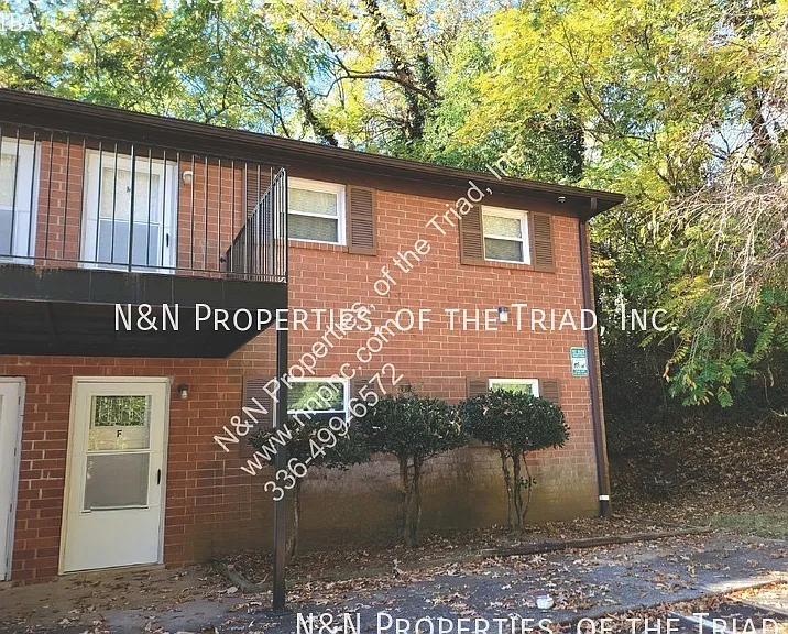 205 N Main St #F — Photo 5