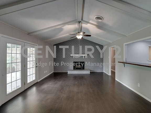 3rd image of 5625 Woodway Dr