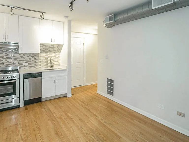 2520 W. Leland — Photo 44