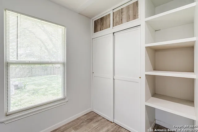 326 Sublett Dr — Photo 14
