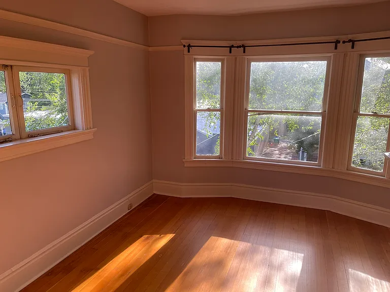 716 SE 16th Ave #2 — Photo 5