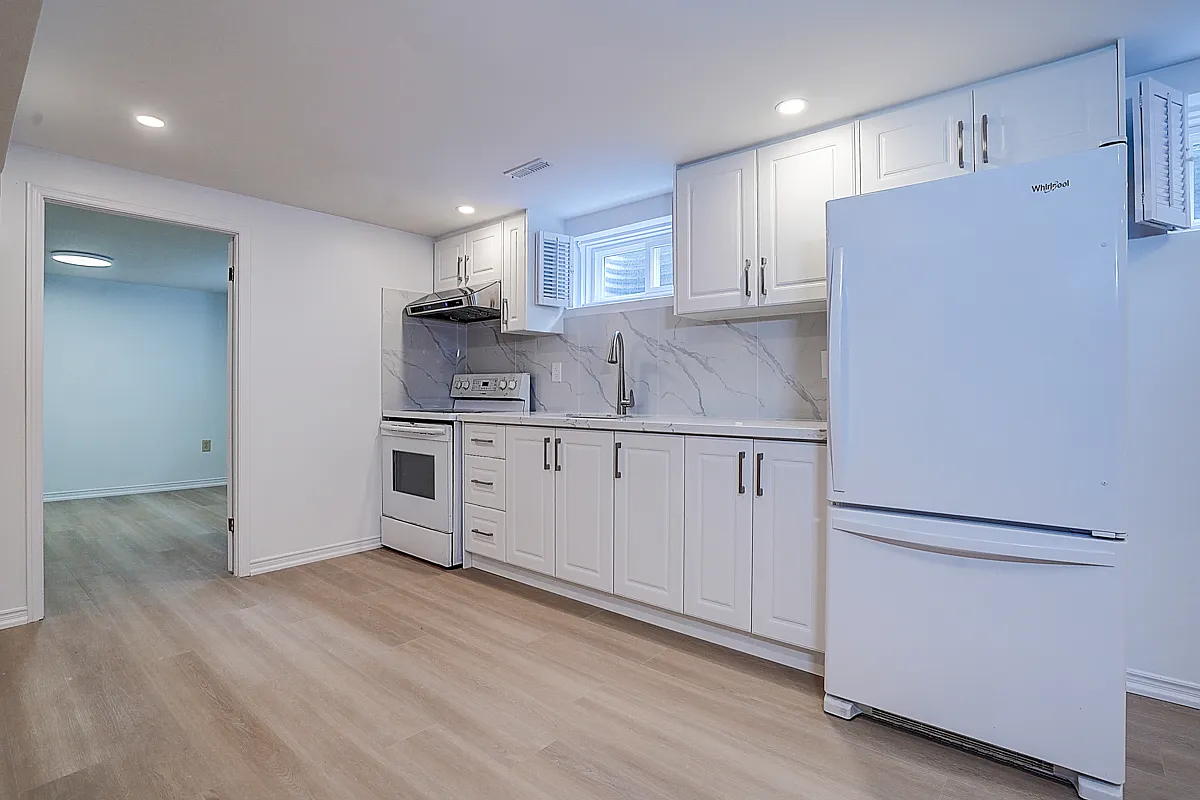 1 bed, 800 sqft, $1,700 — Photo 4