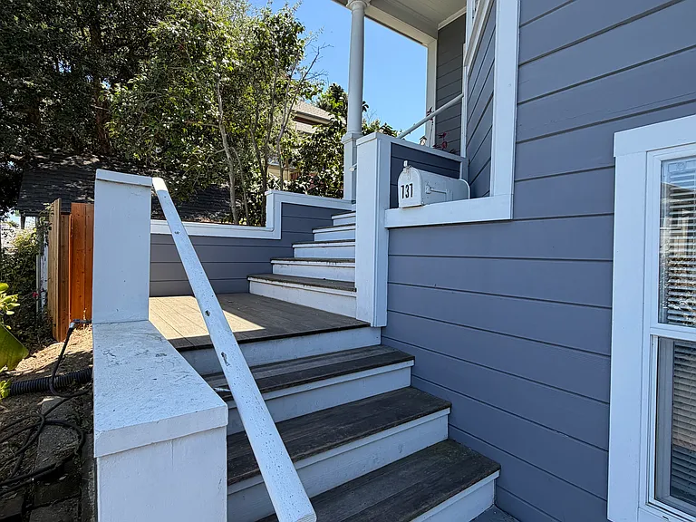 737 Florida St — Photo 2