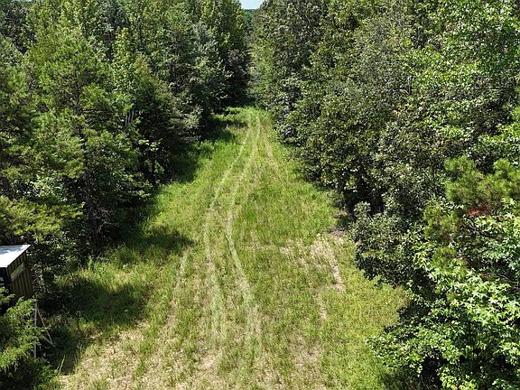 5th image of 1476 Major Hill Rd