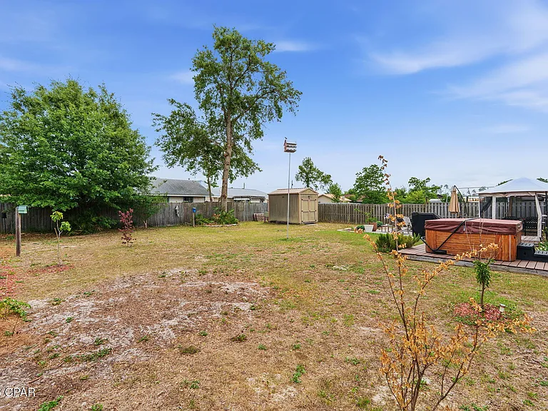 116 Derby Woods Dr — Photo 32